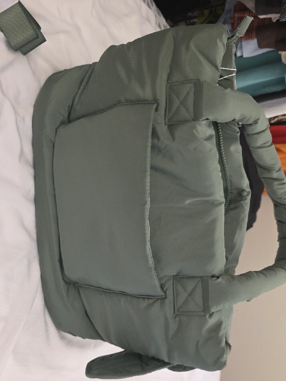 Wilo Travel JAD Front Pocket Travel Tote Sage Green MSRP $118 NWT - Picture 8 of 15